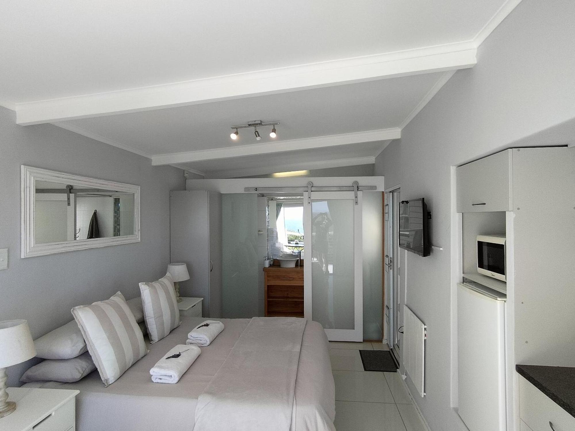 ホテル De La Hilcremat Simonʼs Town 部屋 写真